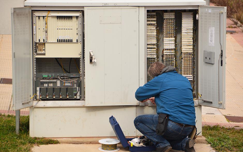 dépannage électricien Mandres-les-Roses